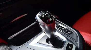 BMW M4 - gear lever