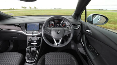 Vauxhall Astra - interior