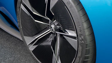 Peugeot Instinct Concept - wheel