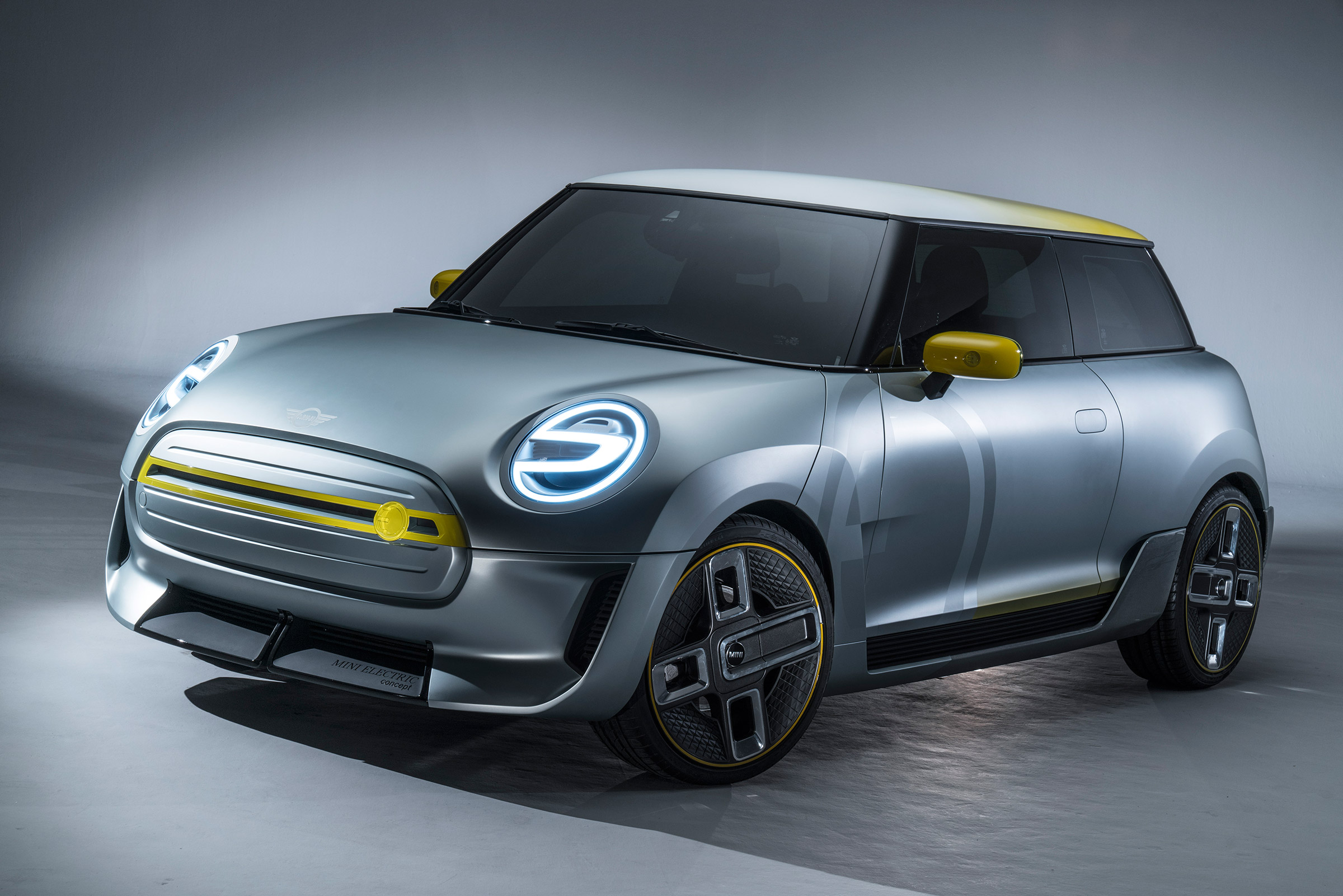 MINI Electric concept - front