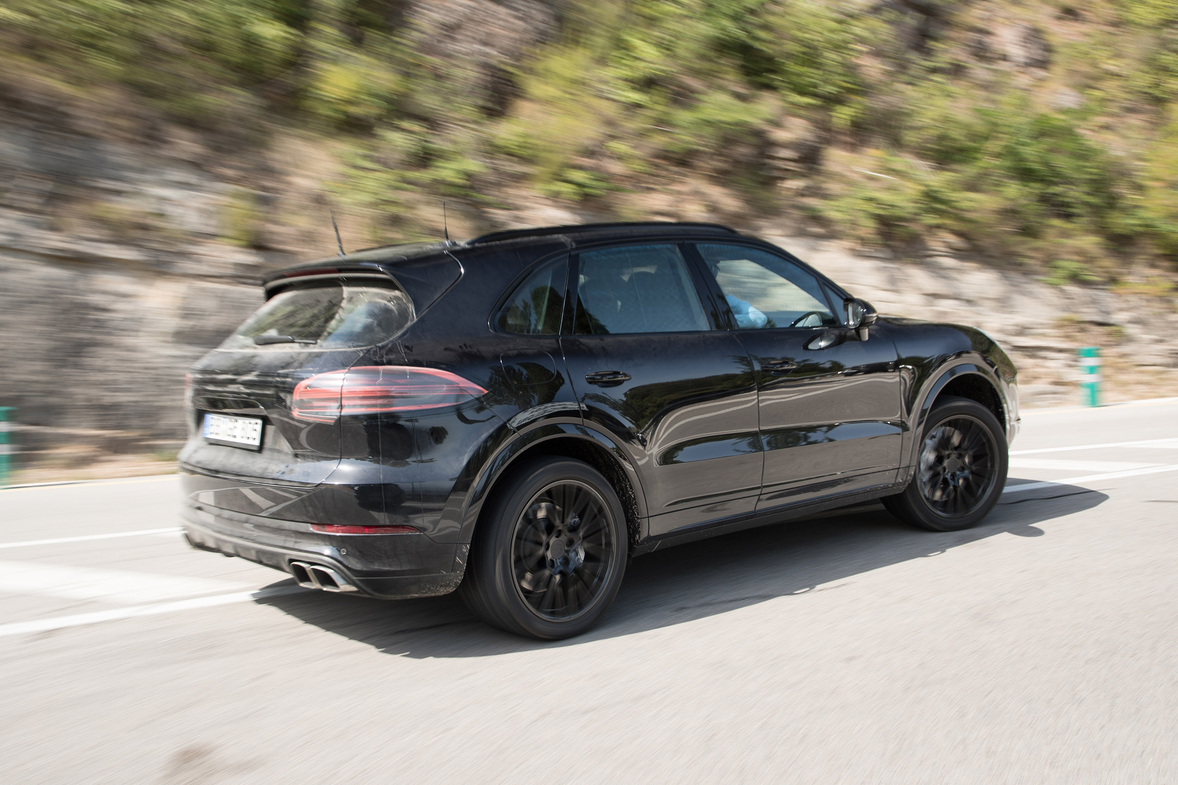 Porsche Cayenne prototype - side action