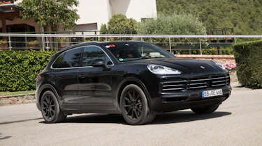 Porsche Cayenne prototype - front static