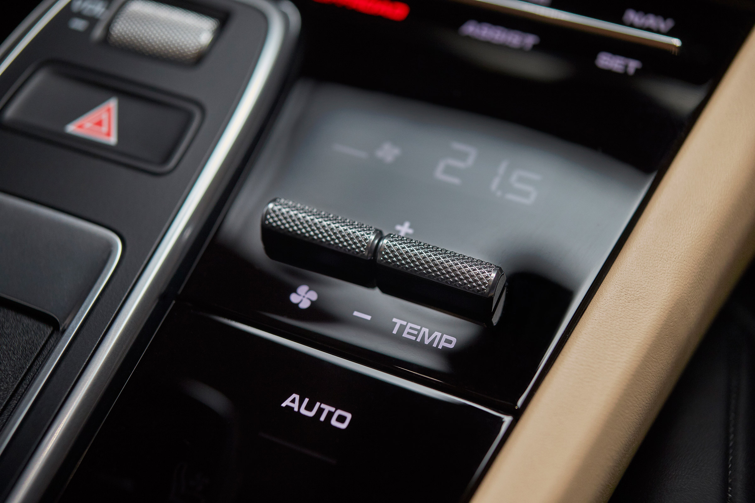 Porsche Cayenne - temperature controls