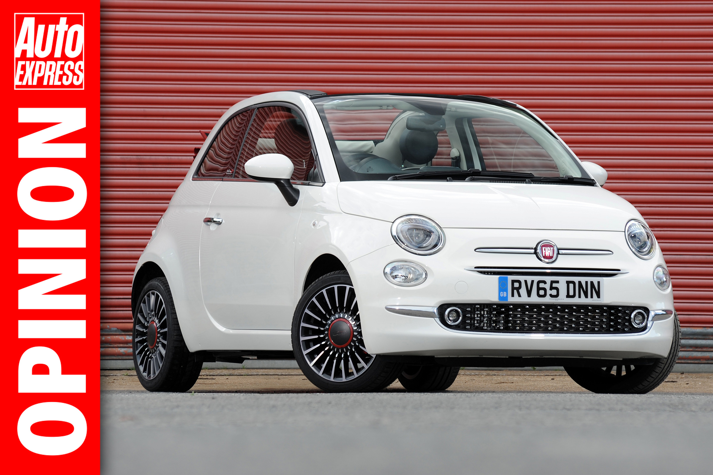 fiat 500 in white