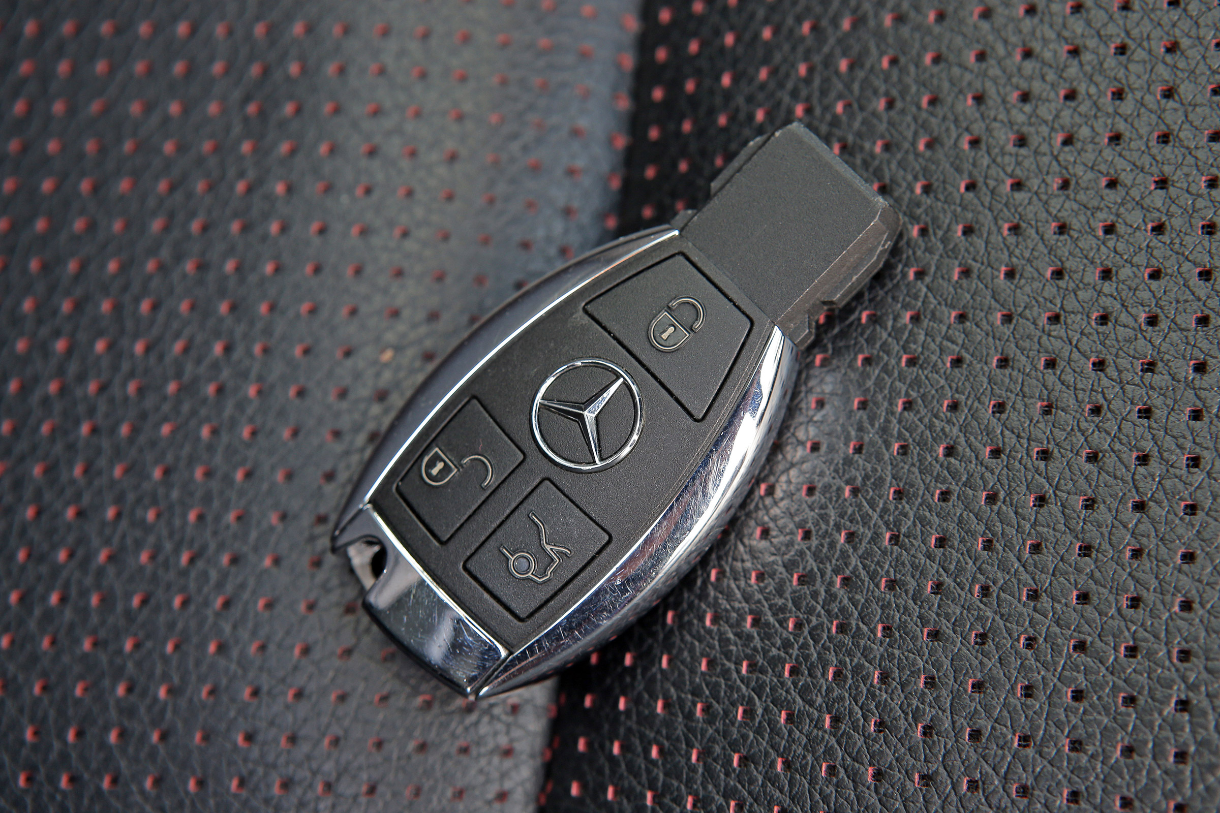 Used Mercedes GLA - key