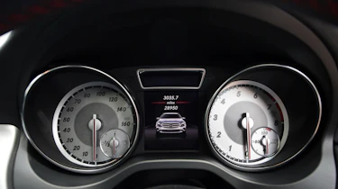 Used Mercedes GLA - dials
