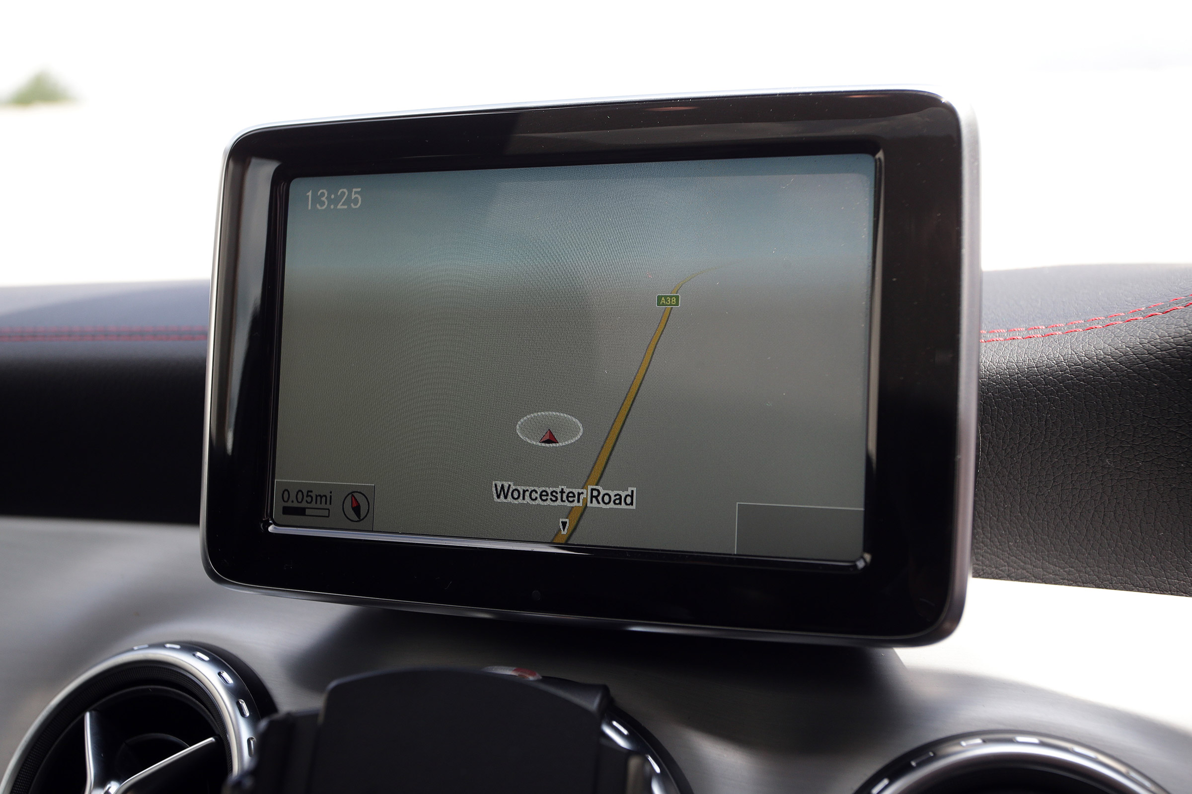 Used Mercedes GLA - sat-nav