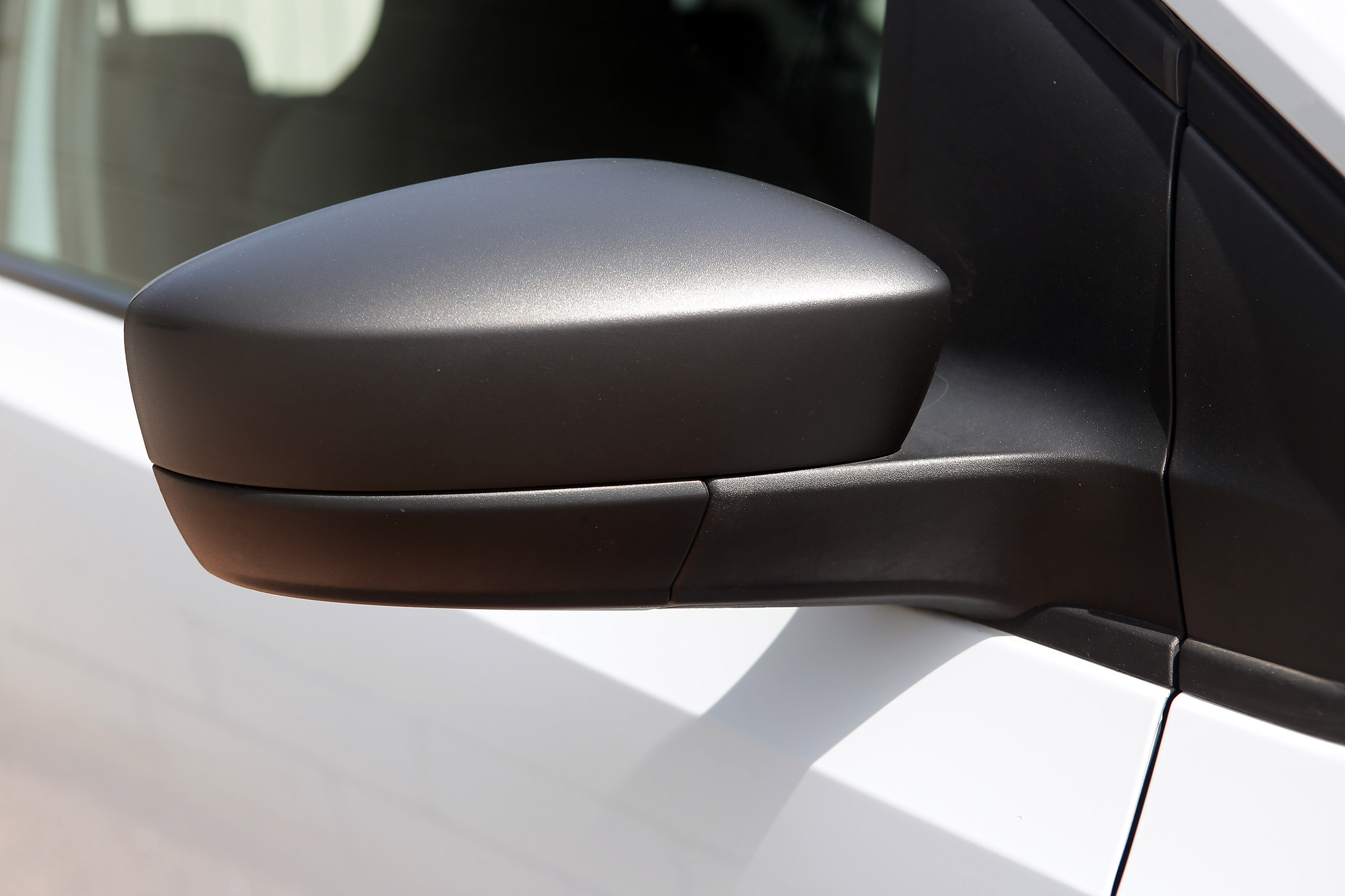 Used Volkswagen up! - wing mirror