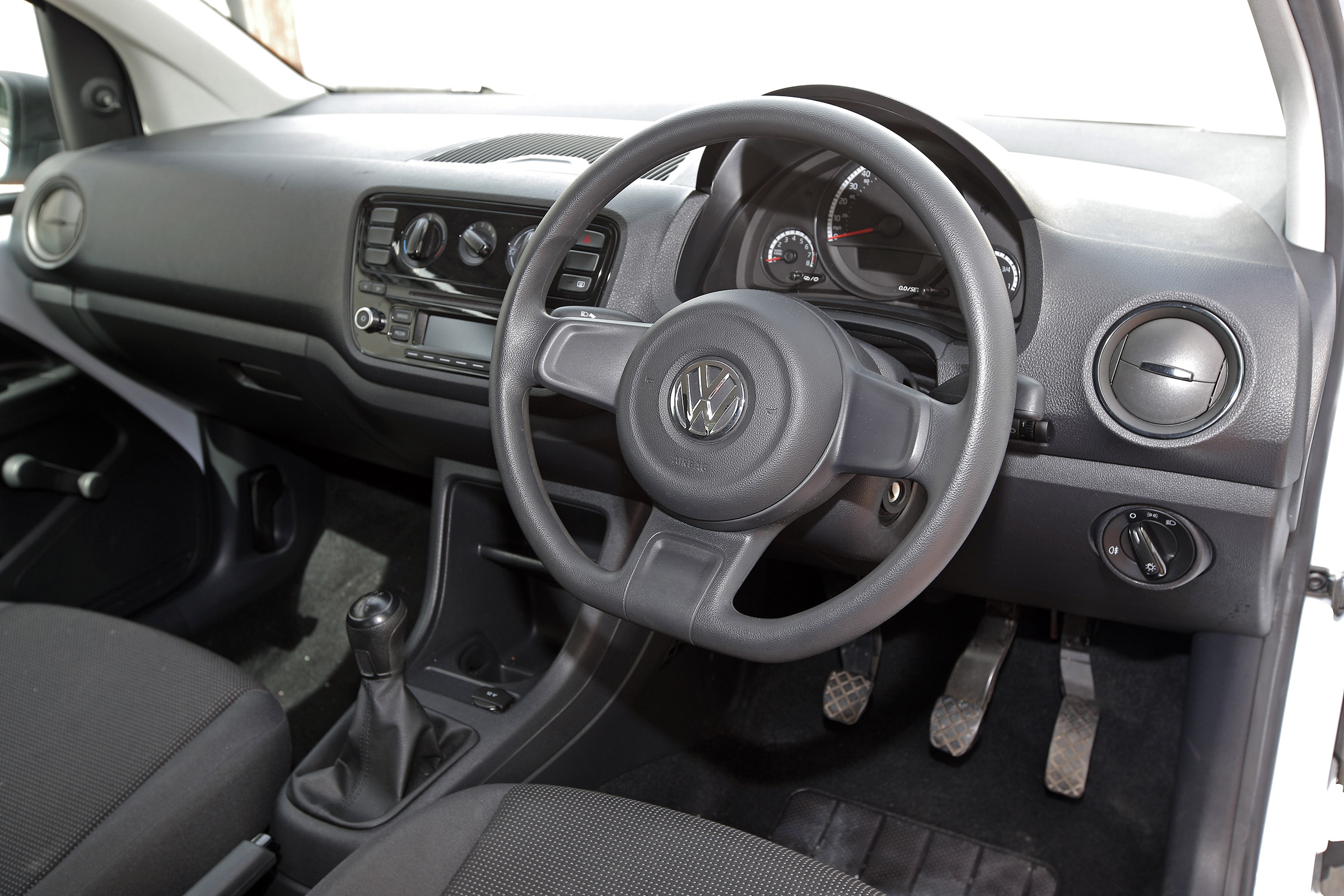 Used Volkswagen up! - dash