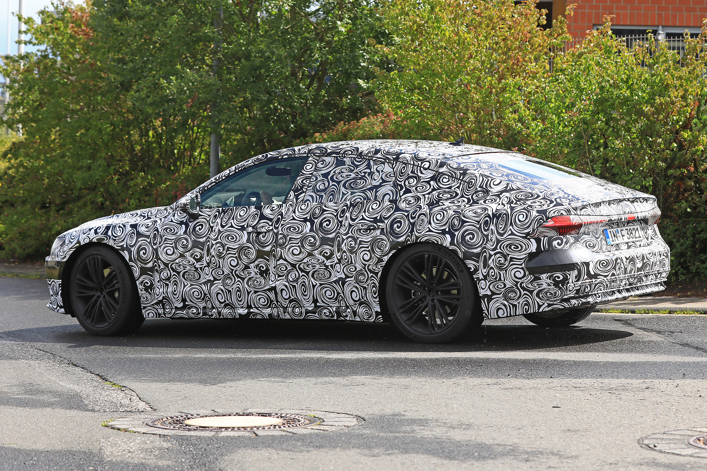 New 2018 Audi A7 spy shot side
