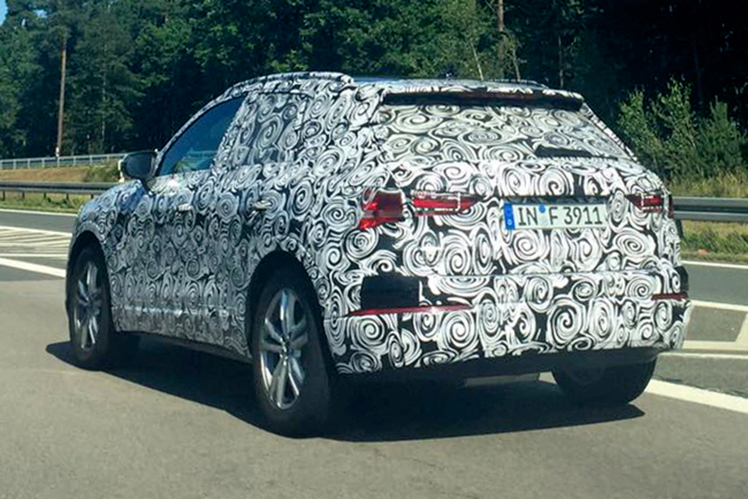 2018 Audi Q3 spy shot rear quarter