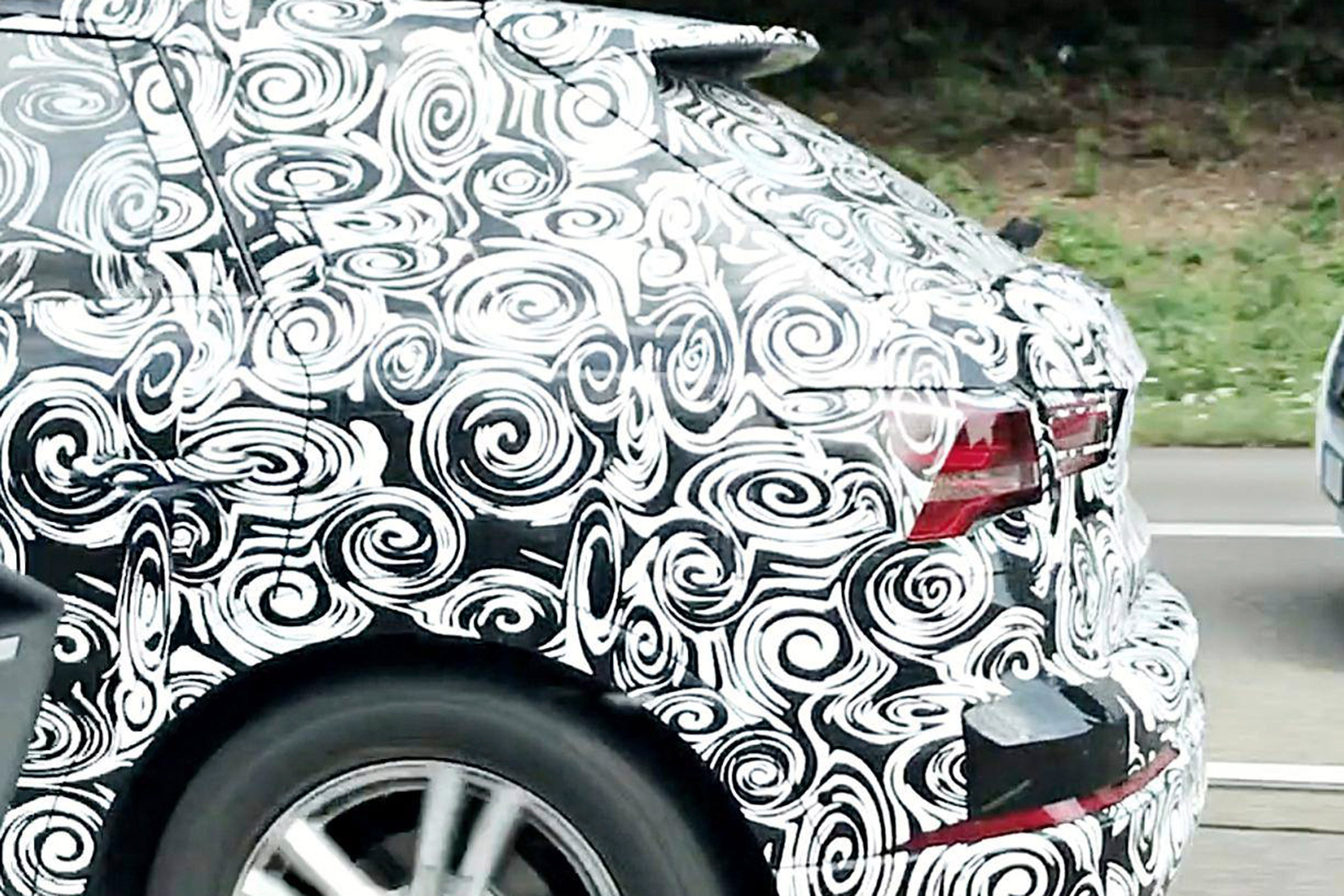 2018 Audi Q3 spy shot rear haunch