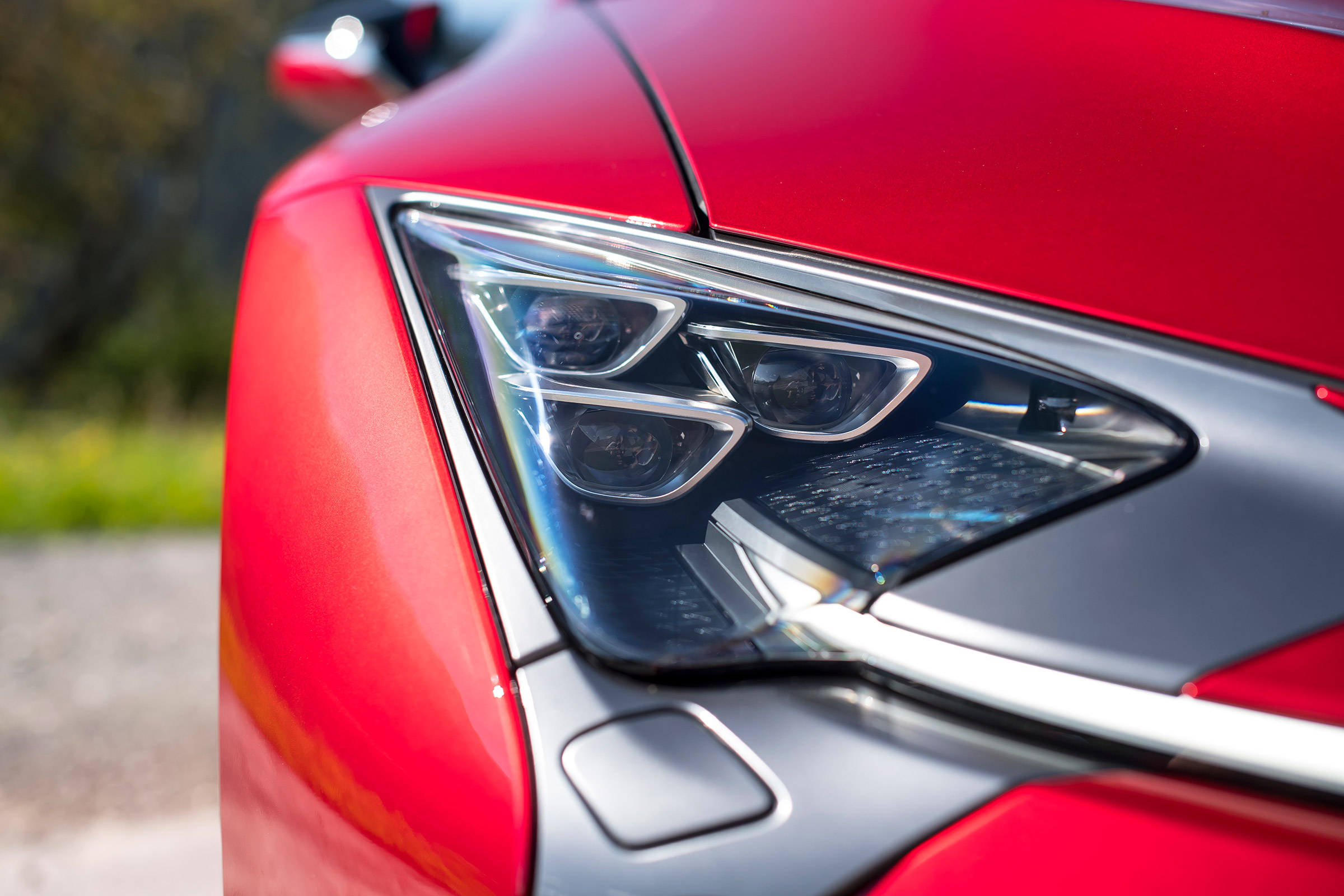 Lexus LC 500 - front light