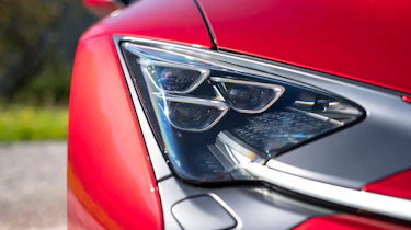 Lexus LC 500 - front light