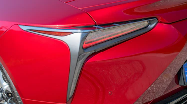 Lexus LC 500 - rear light