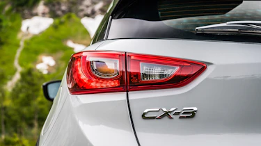 Mazda CX-3 GT Sport - rear light
