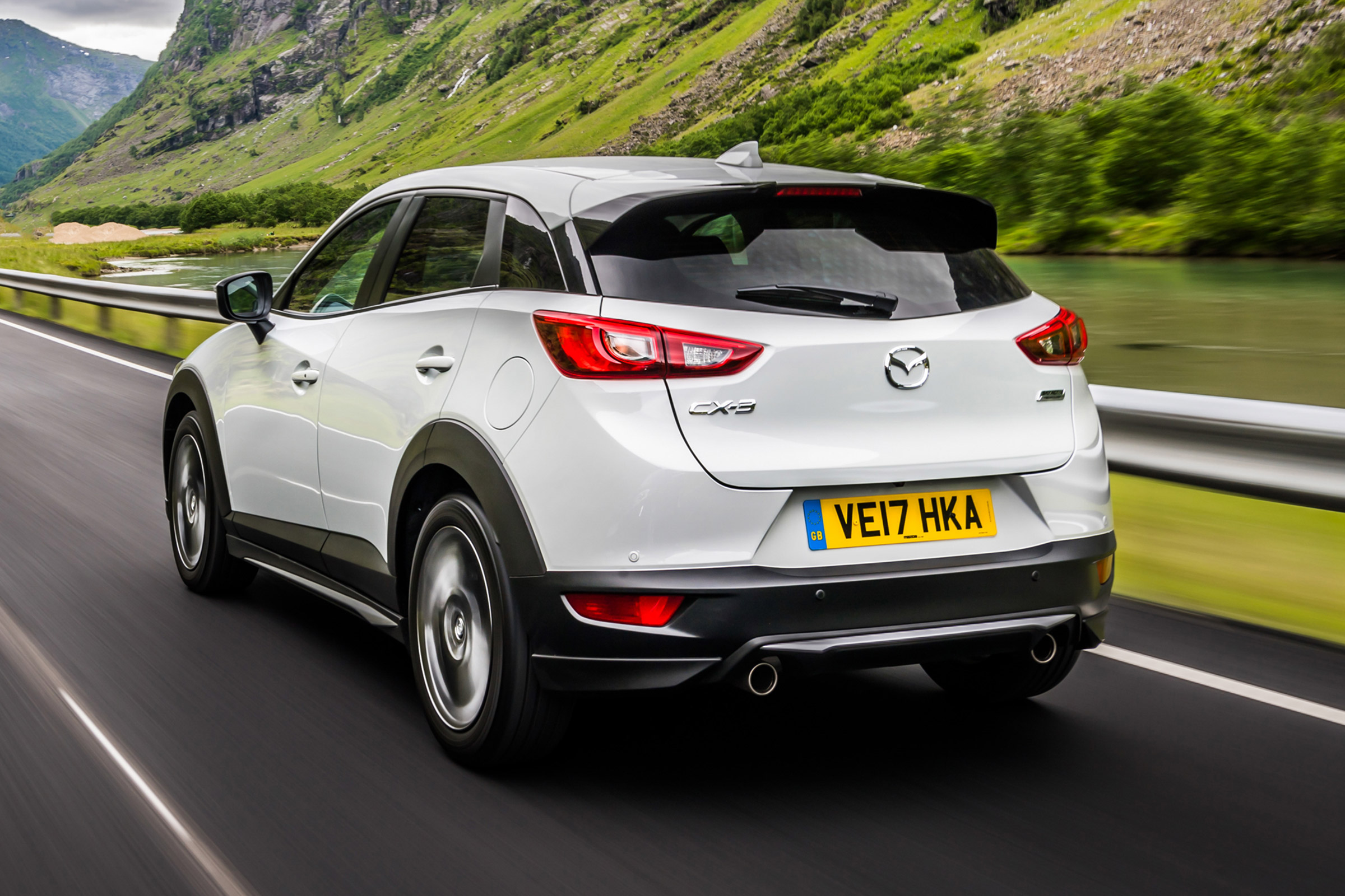 Mazda CX-3 GT Sport - rear