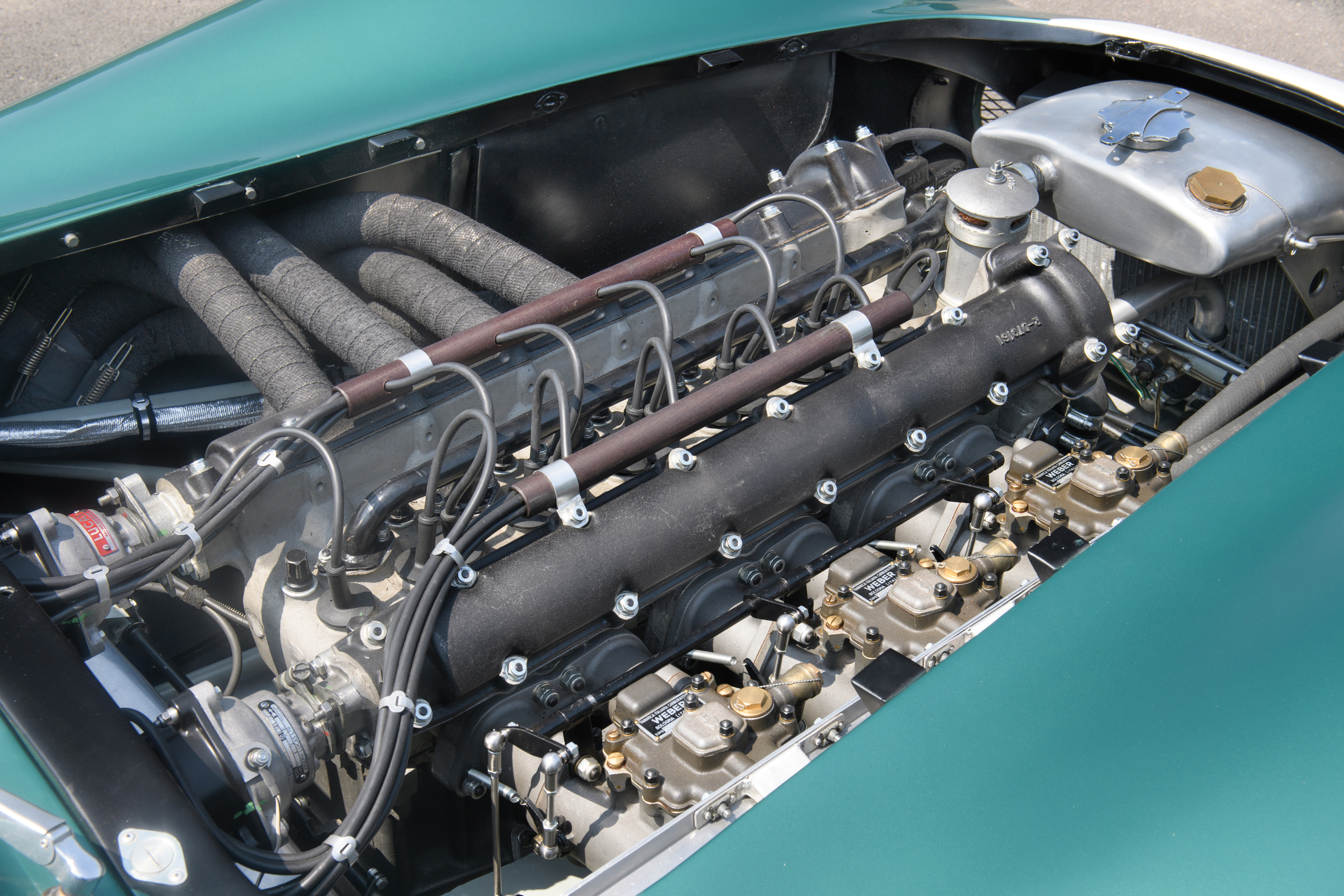 Aston Martin DBR1 - Engine