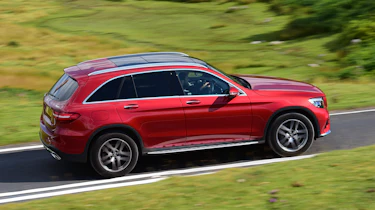 Mercedes GLC - side