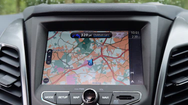 SsangYong Korando - sat-nav