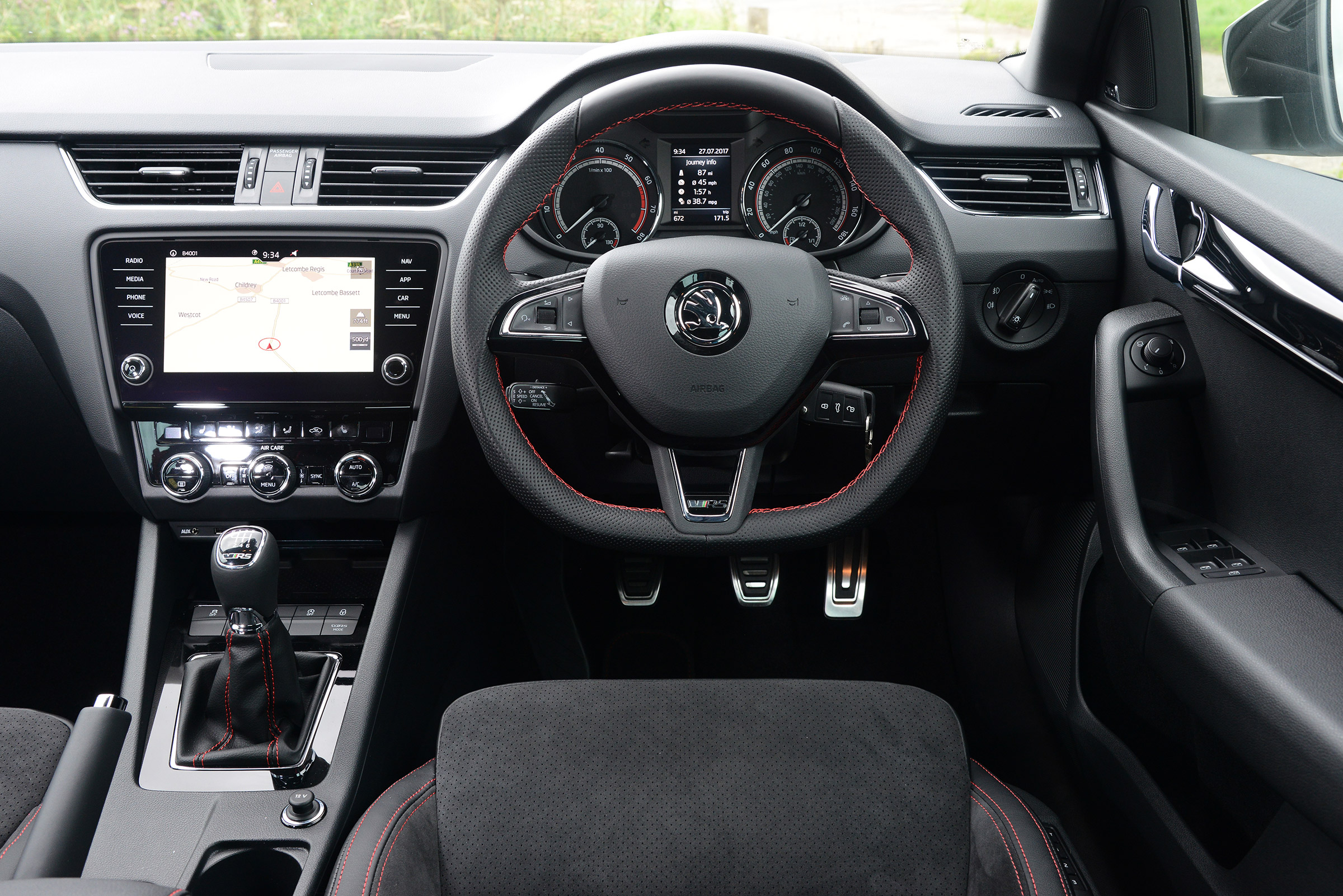 Skoda Octavia vRS 245 - dash