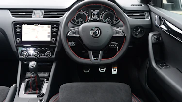 Skoda Octavia vRS 245 - dash