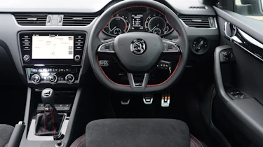 Skoda Octavia vRS 245 - dash
