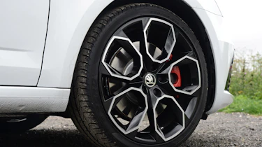 Skoda Octavia vRS 245 - wheel