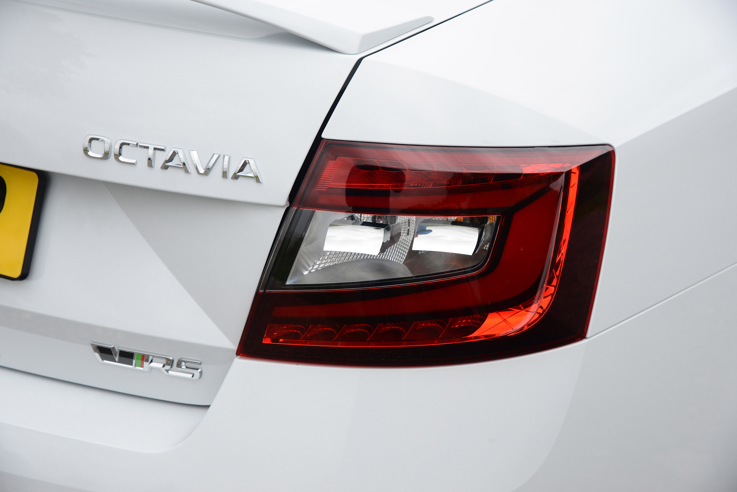 Skoda Octavia vRS 245 - rear light
