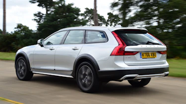 Volvo V90 Cross Country - rear left