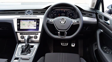 Volkswagen Passat Alltrack - cockpit
