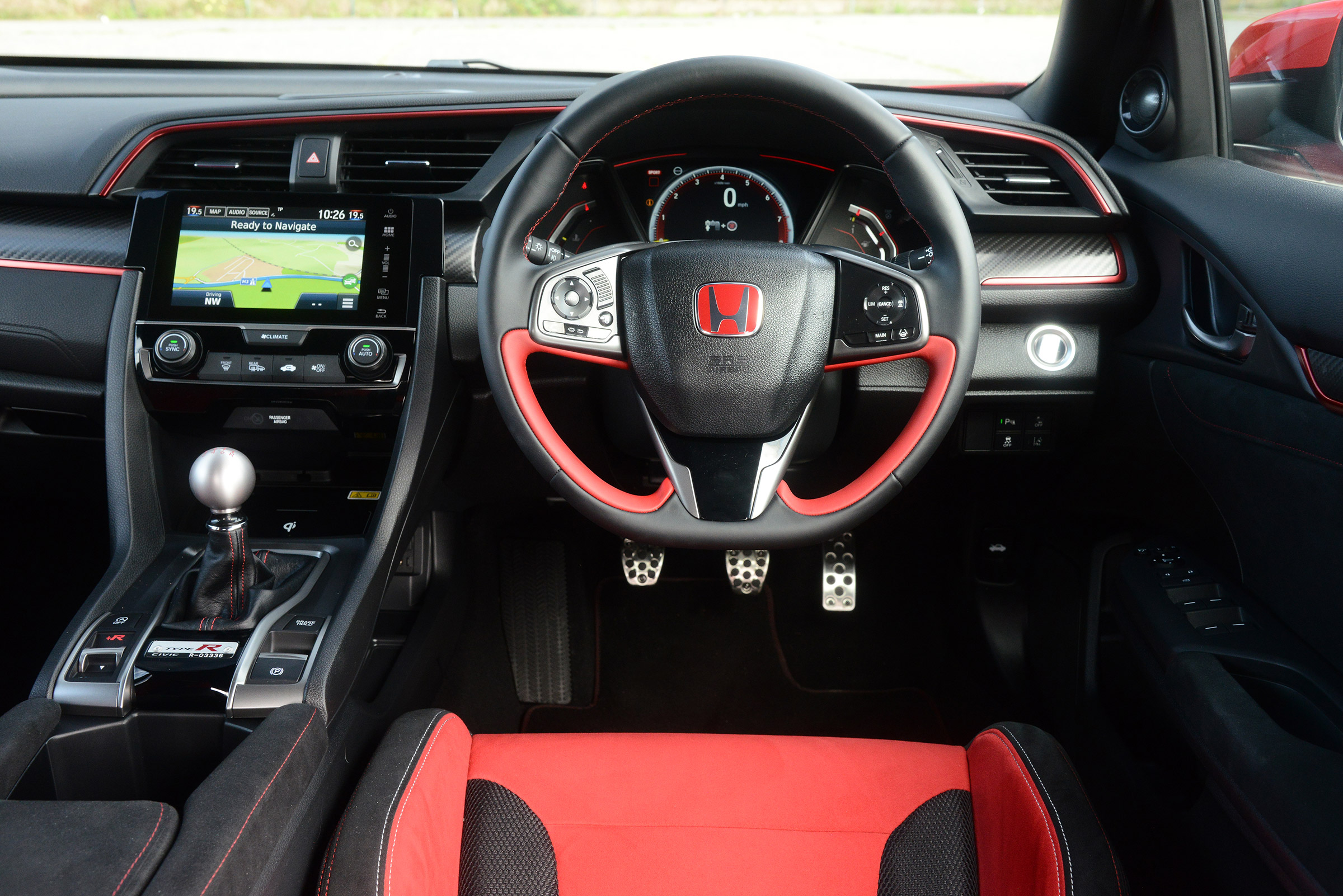 Honda Civic Type R - dash