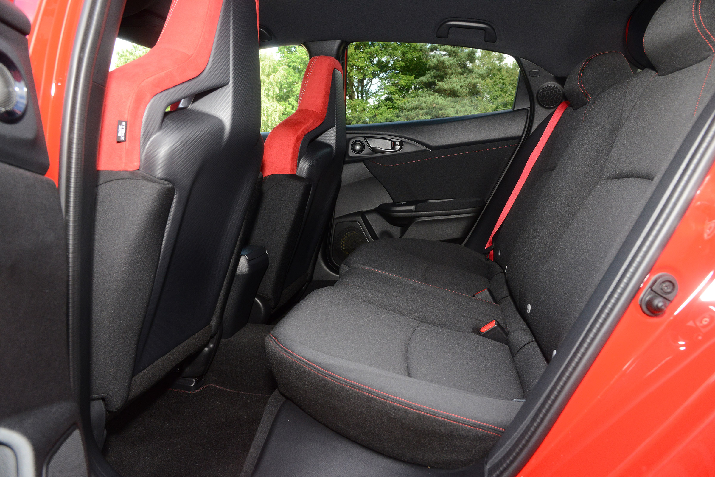 Honda Civic Type R - rear seats