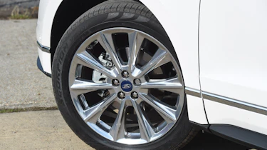 Ford Edge Vignale - wheel