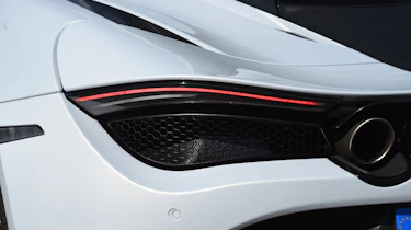 McLaren 720S - rear light