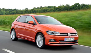 Volkswagen Polo - front action