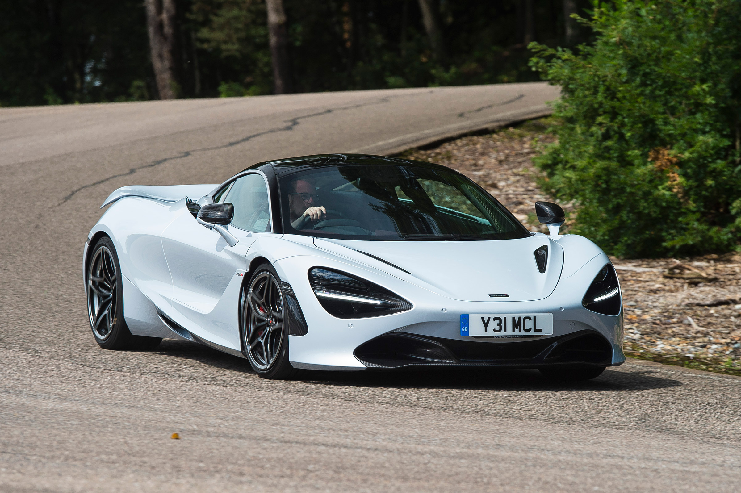 McLaren 720S - front cornering