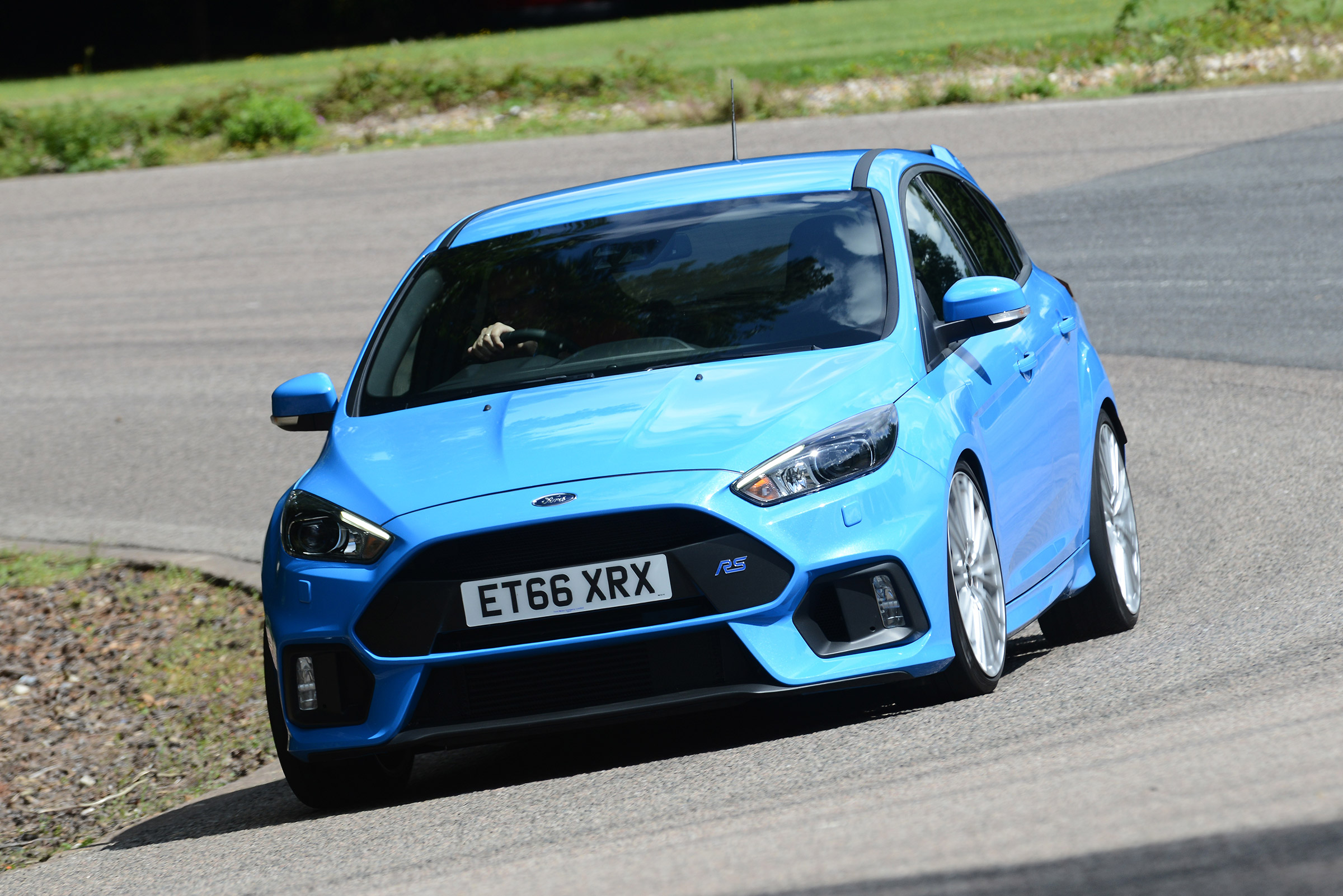 Ford Focus RS - front action