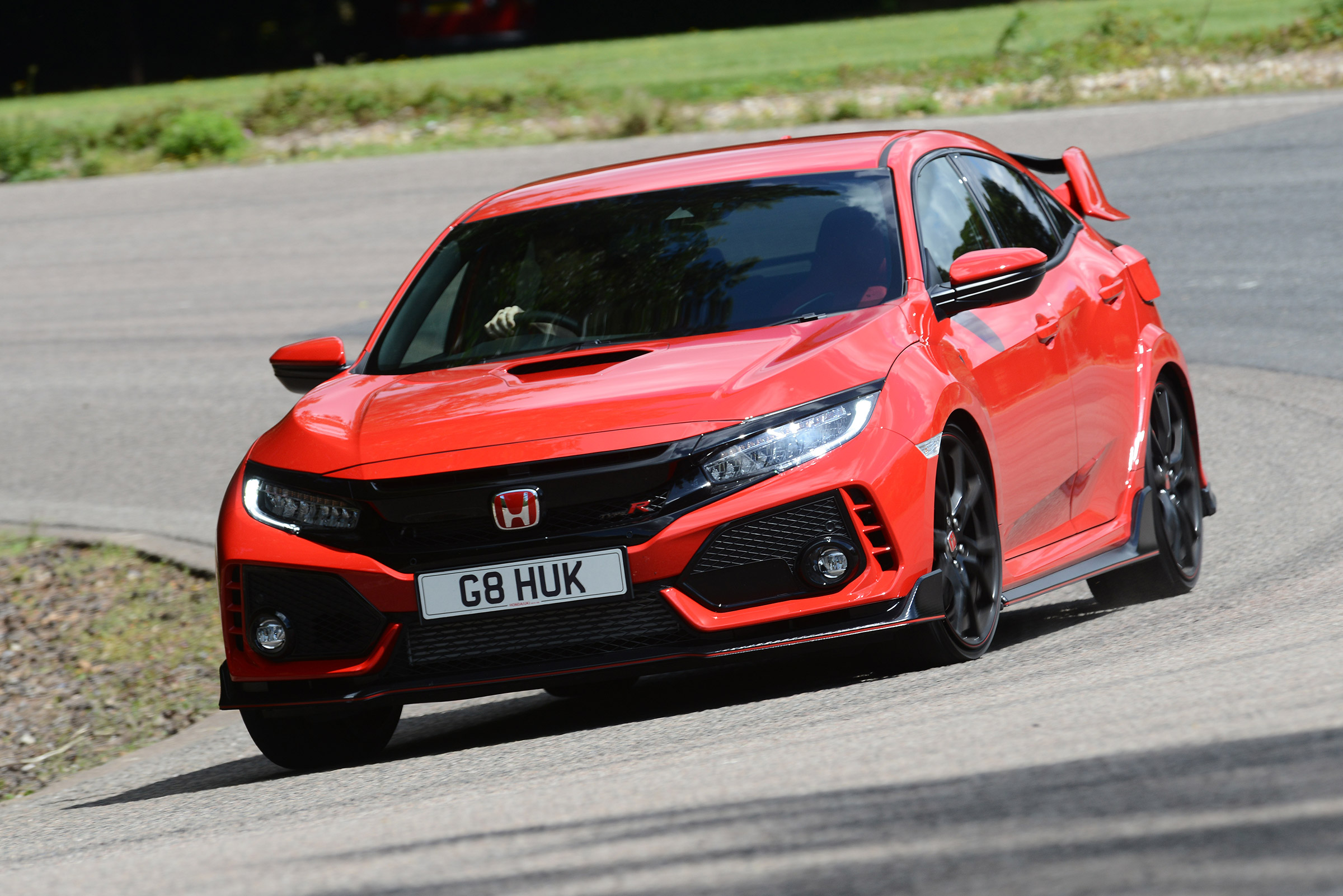 Honda Civic Type R - front action