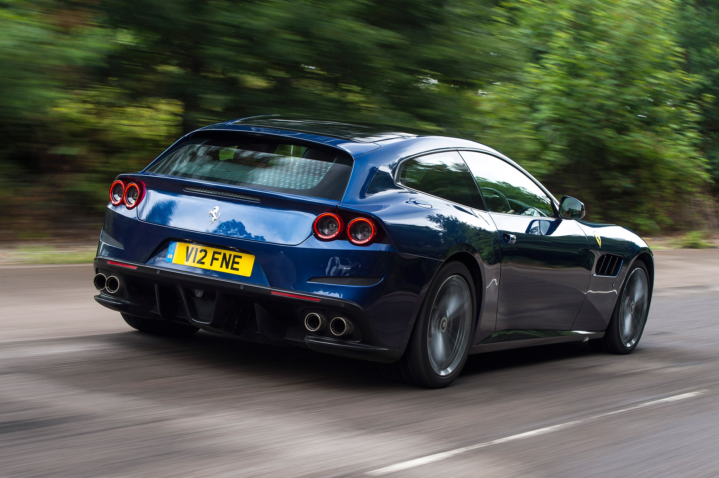 Ferrari GTC4 Lusso - rear