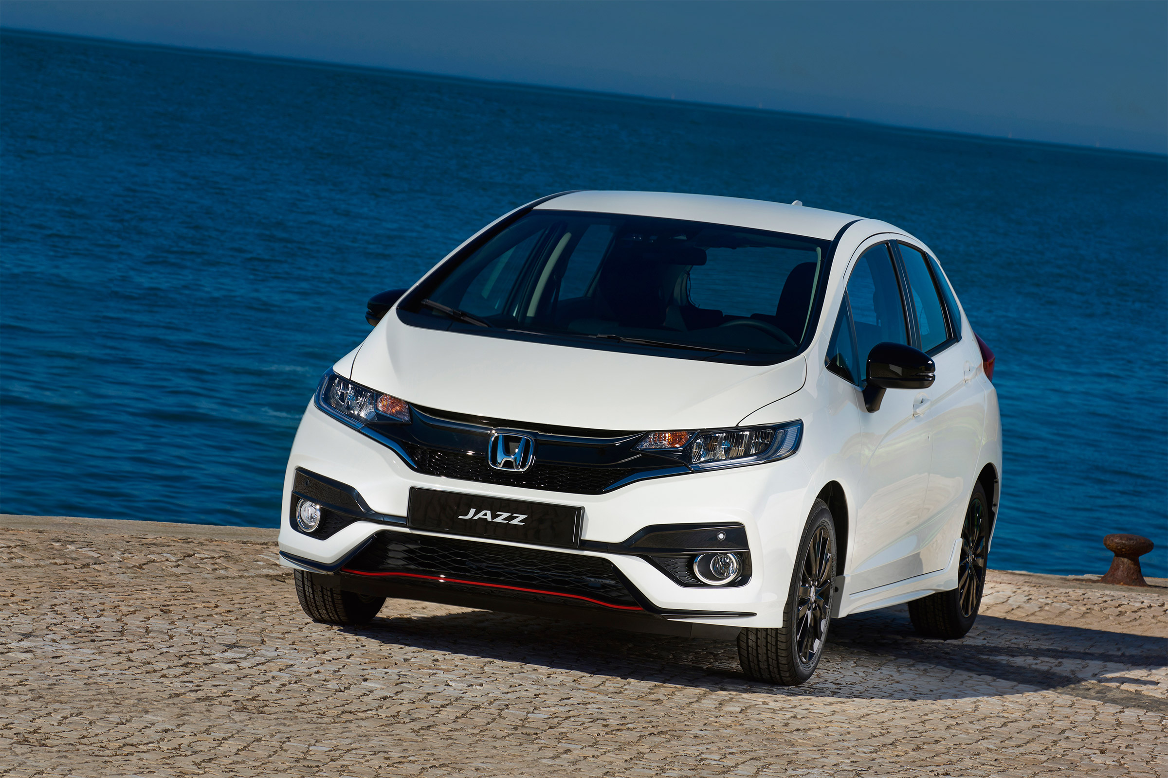 Honda Jazz facelift - front static