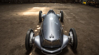 Infiniti Prototype 9 - above