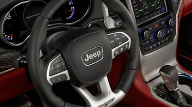 Jeep Grand Cherokee Trackhawk - steering wheel