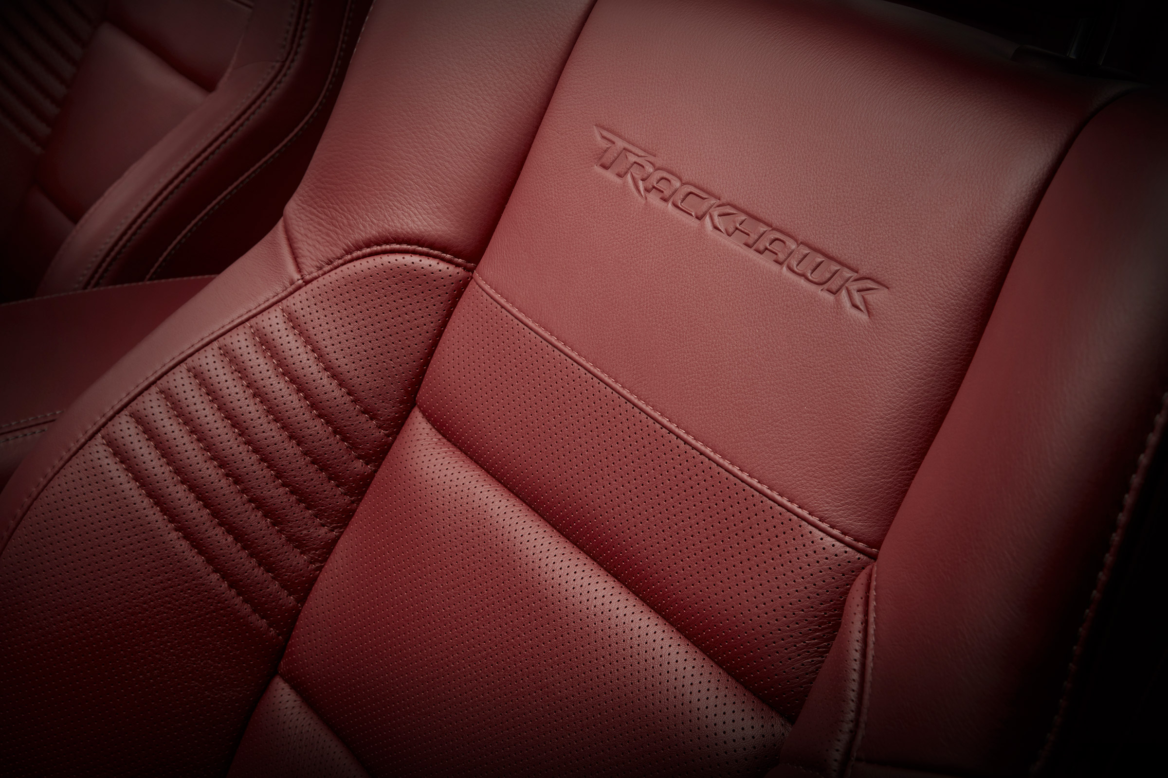 Jeep Grand Cherokee Trackhawk - seat detail