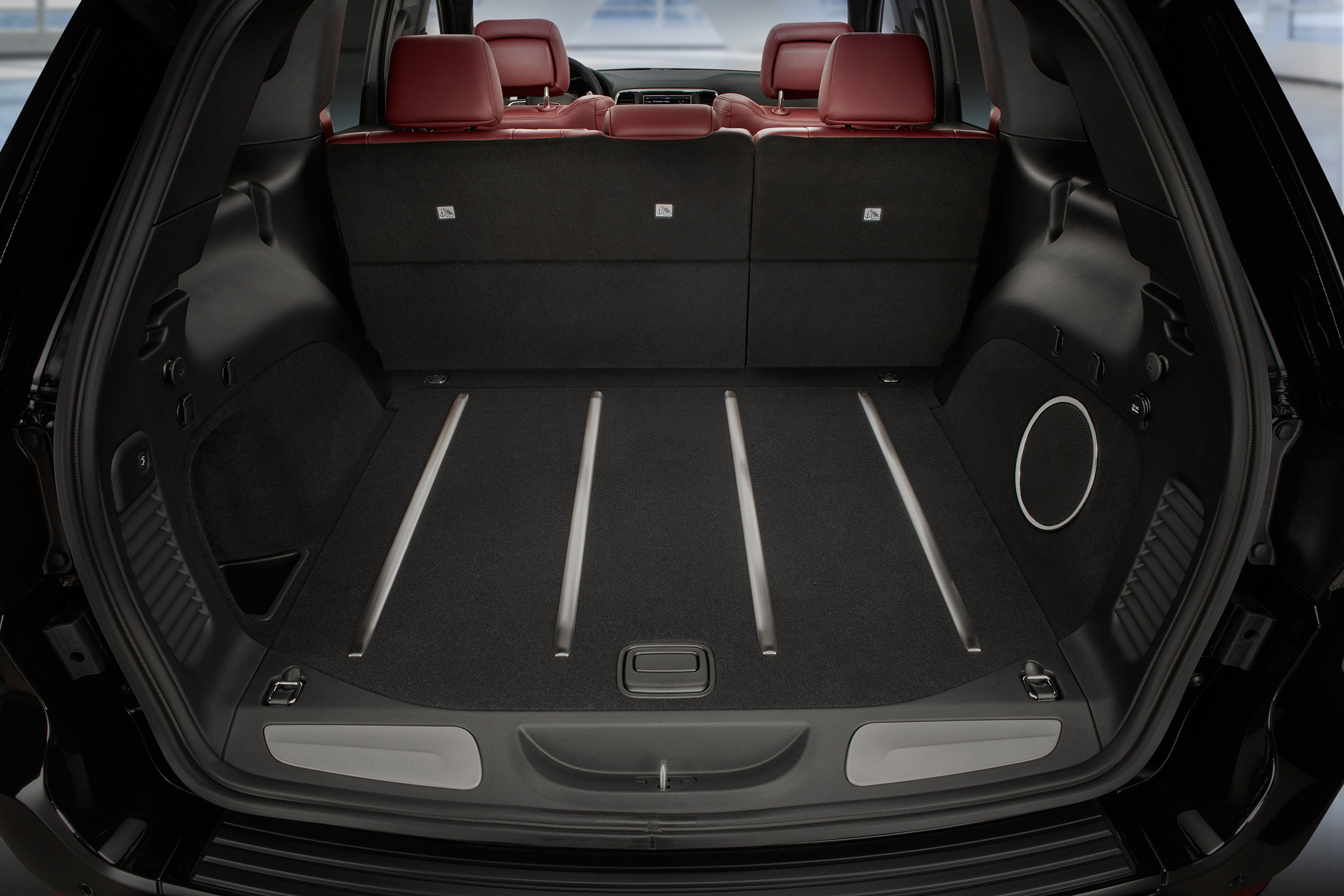 Jeep Grand Cherokee Trackhawk - boot