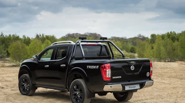Nissan Navara Trek -1 rear quarter