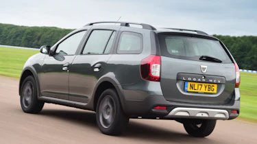 Triple test - Logan MCV Stepway - rear