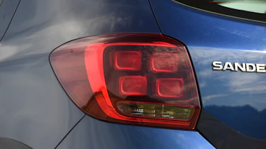 Dacia Sandero Stepway - tail light