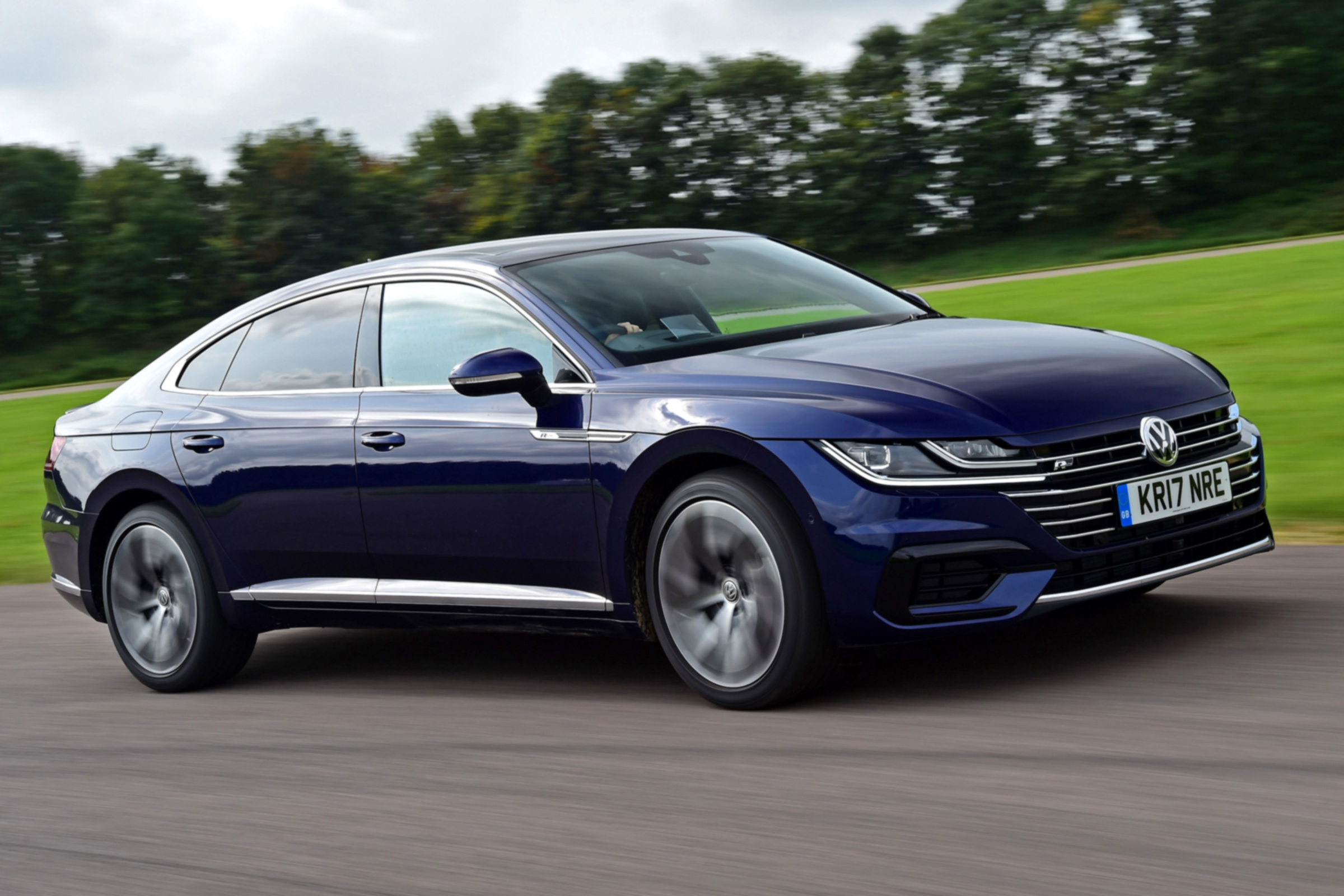 Twin test - VW Arteon - front