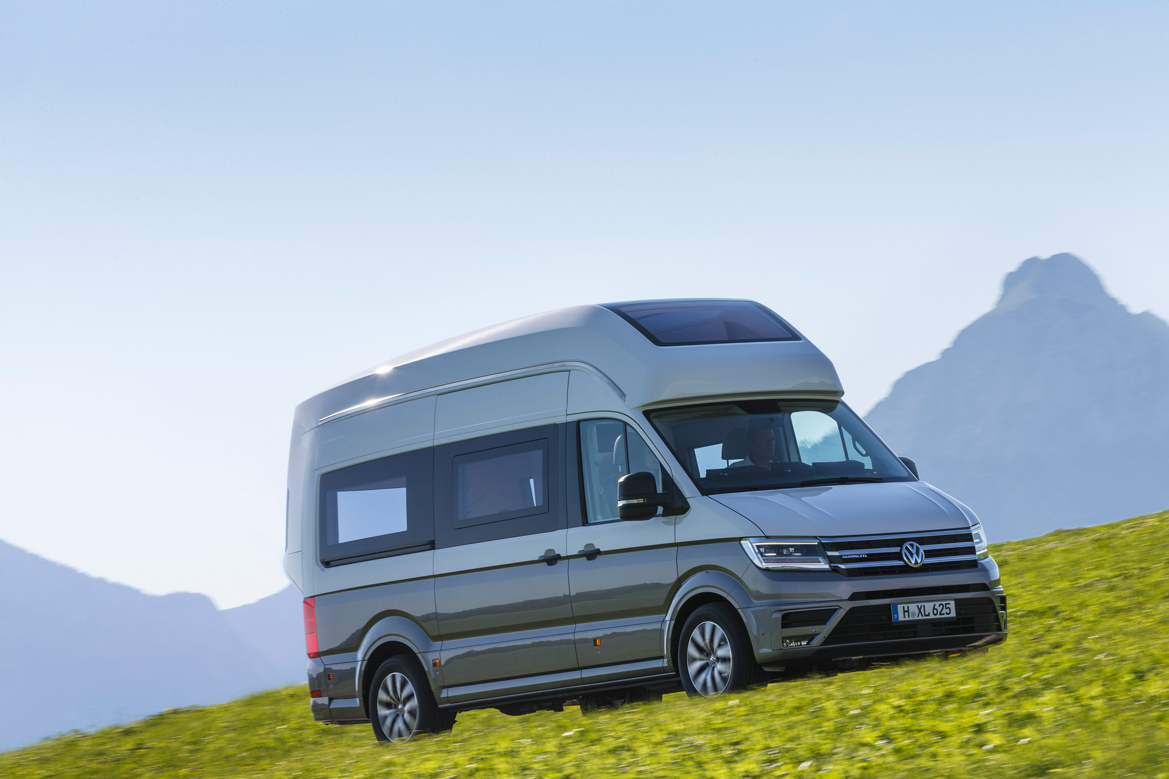VW California XXL driving